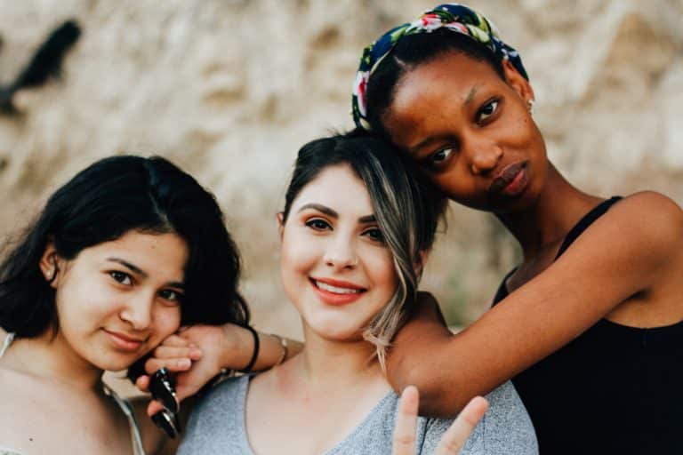 5 Ways to Get Your Spanish Practice in….and Make Friends While Doing it (or best ways to practice spanish everyday)